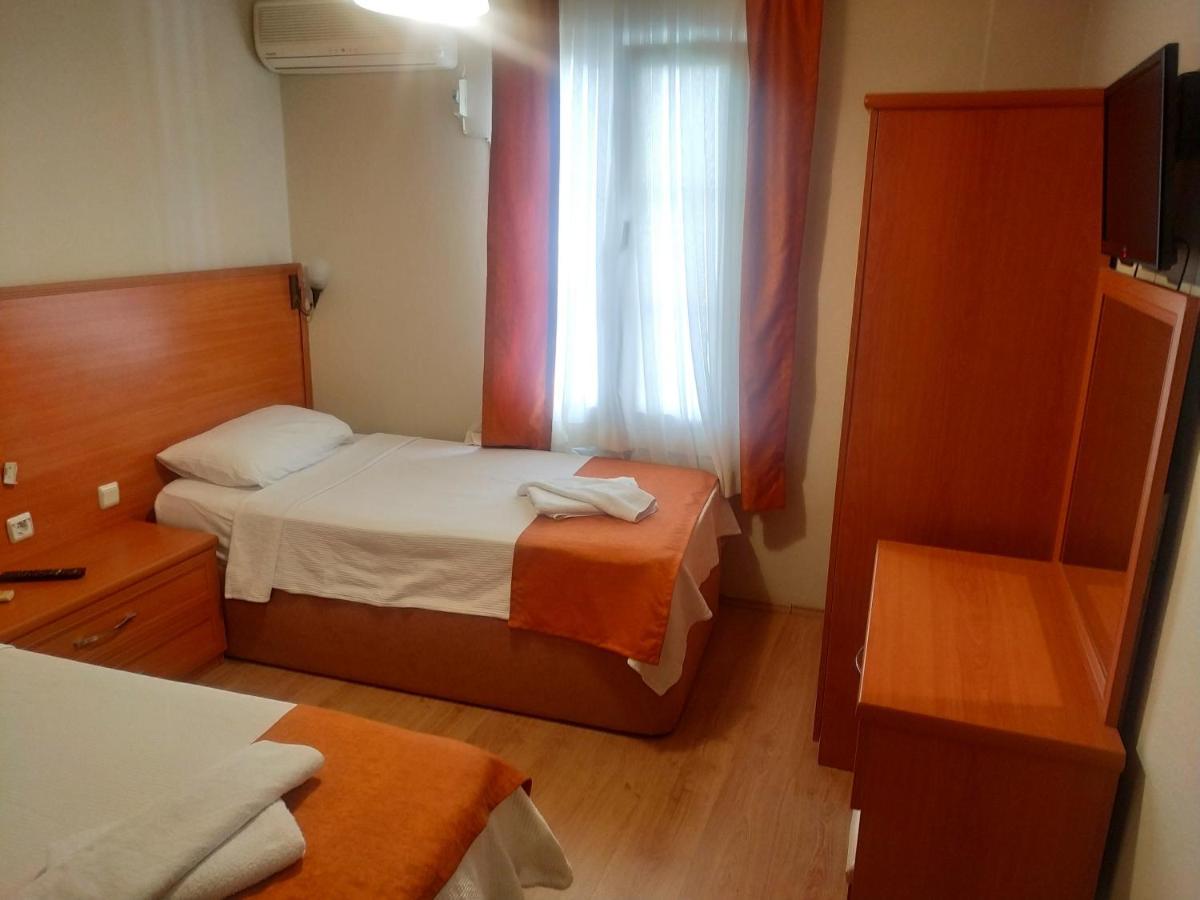 Yalcin Hotel Çeşme Εξωτερικό φωτογραφία