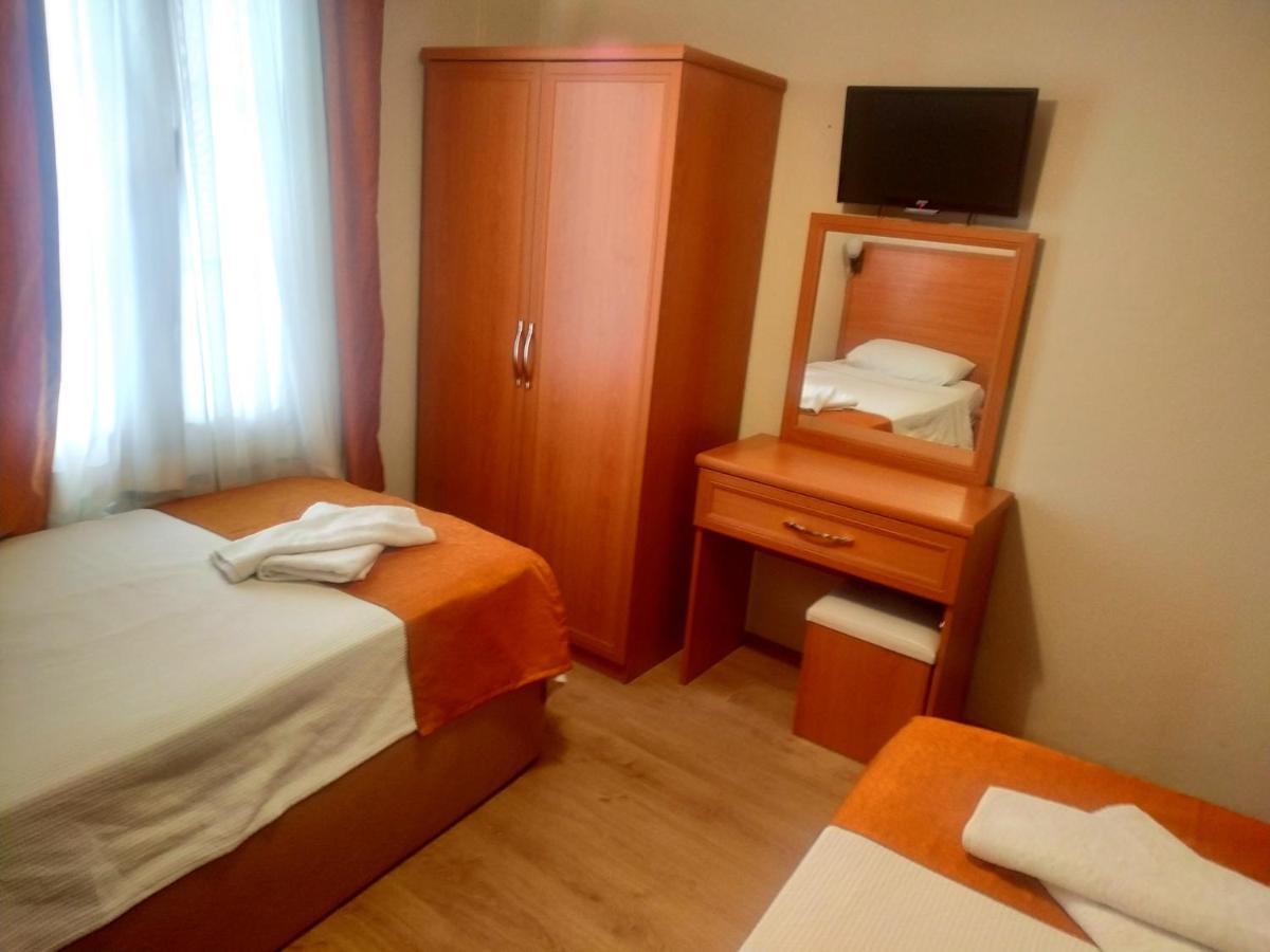Yalcin Hotel Çeşme Εξωτερικό φωτογραφία
