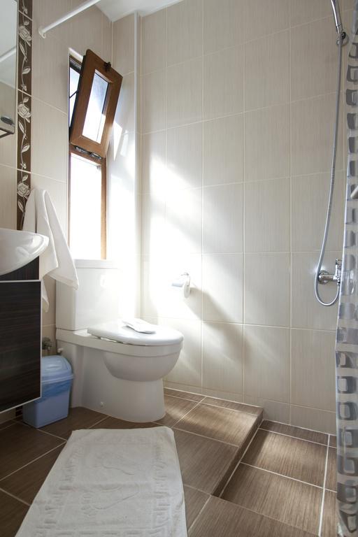 Yalcin Hotel Çeşme Δωμάτιο φωτογραφία